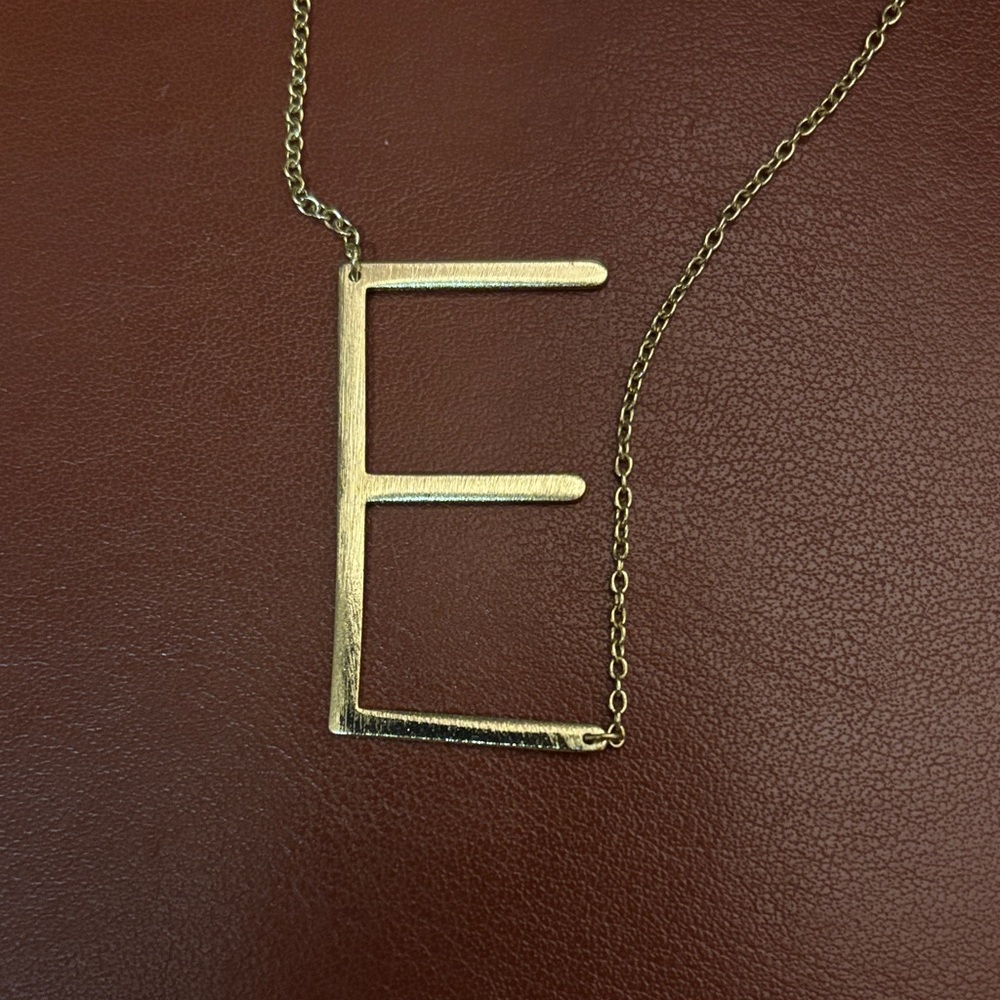Gold Initial 'E' Necklace